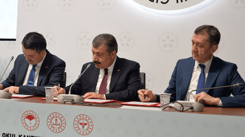 Sağlık bakanı açıklama yaptı