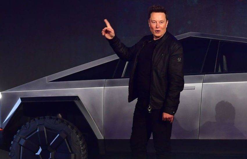 Elon Musk Rockstar Games ve Jeff Bezos ile dalga geçti