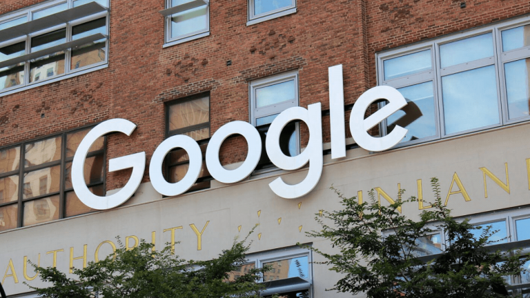 Google evden çalışma uygulamasını 2021 Temmuz'a uzattı
