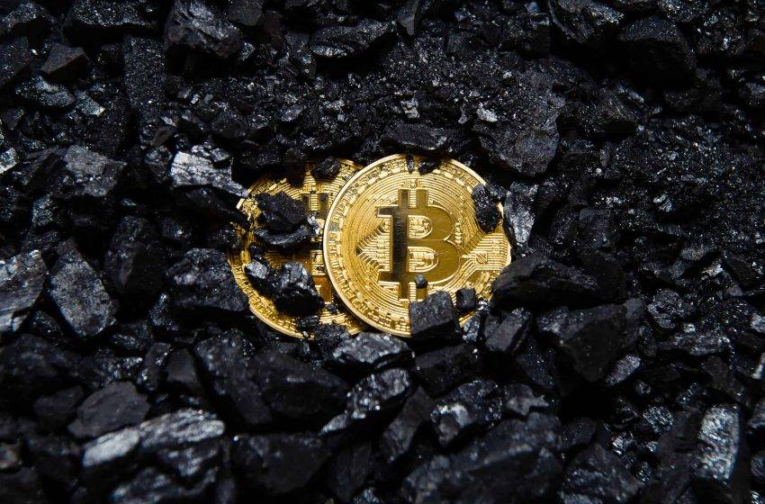Bitcoin madencileri gelir rekoru kırdı!