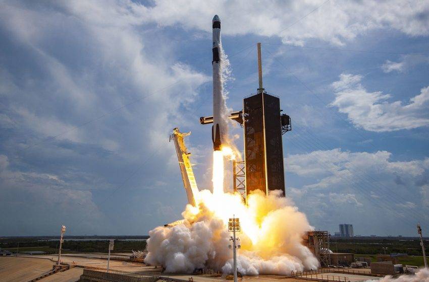SpaceX astronotları geri döndü
