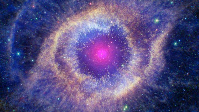 NASA yeni yıldız ve galaksi görüntüleri yayınladı