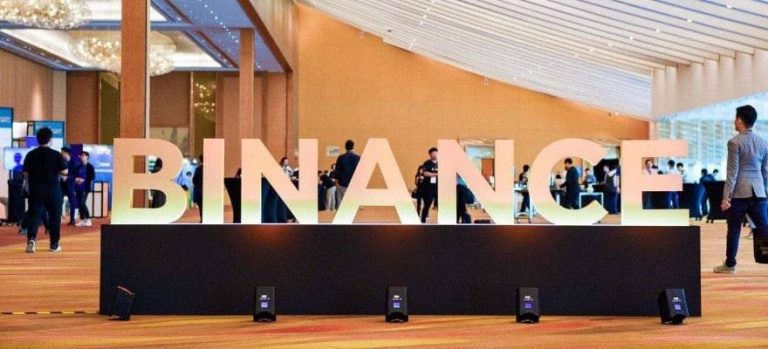 Binance Rusya'da kara liste