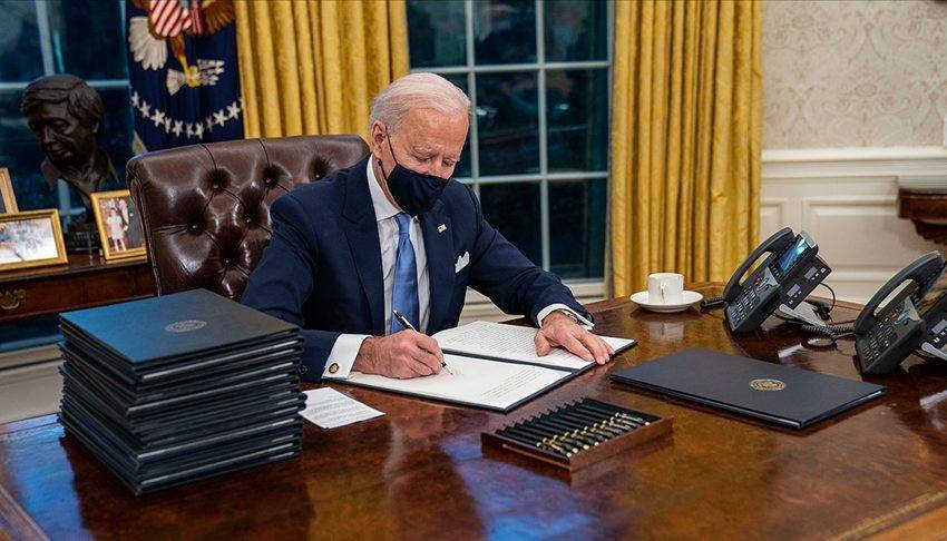 Joe Biden teşvik paketini imzaladı