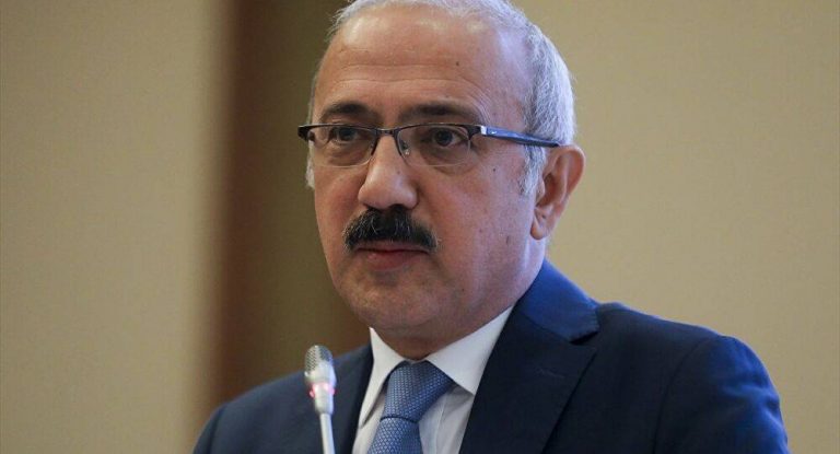 Lütfi Elvan kripto para