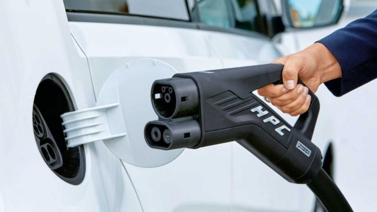 Türkiye'de elektrikli araç şarj istasyonu noktaları